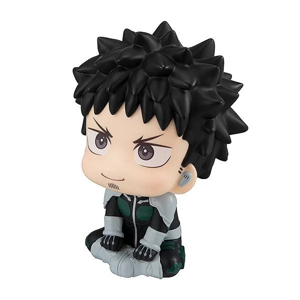 kameco-kaiju-no-8-look-up-pvc-statue-kafka-hibino-11-cm image 1