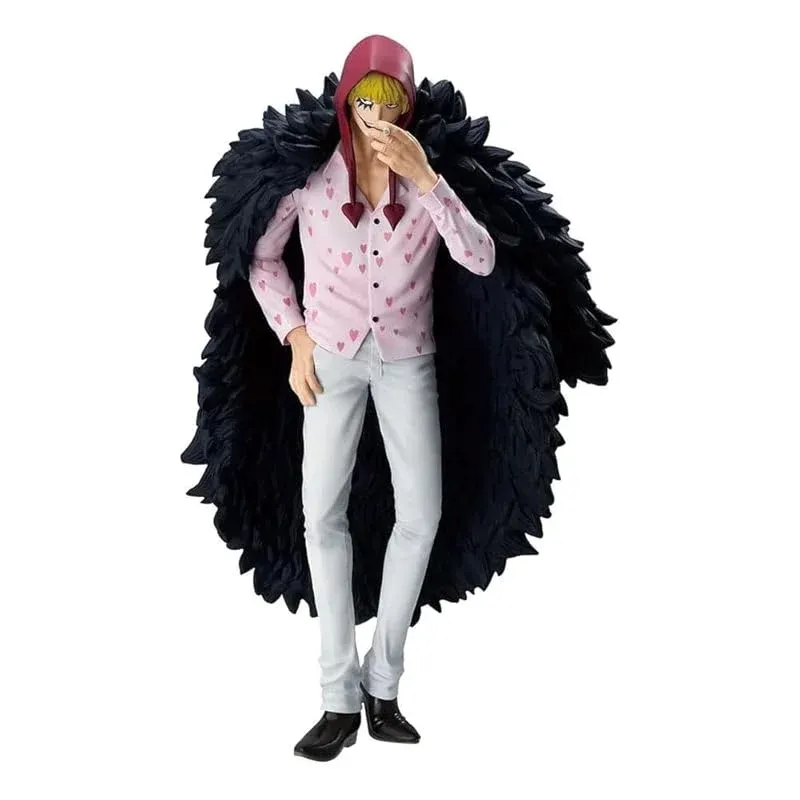 banpresto-one-piece-rocinante-unbreakable-law-figur-mantel image 1