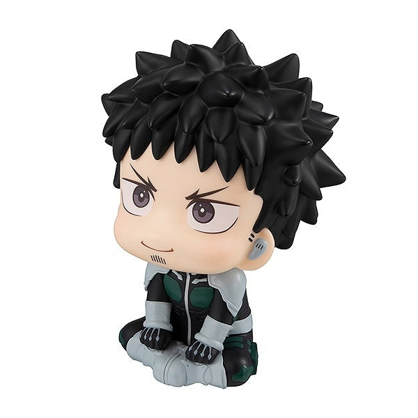 kameco-kaiju-no-8-look-up-pvc-statue-kafka-hibino-11-cm image 1