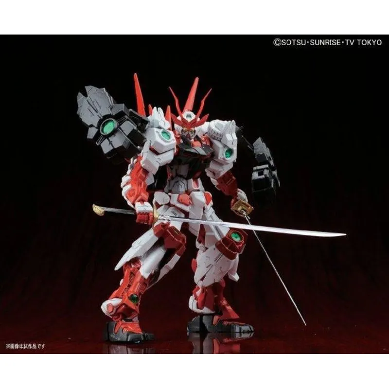 bandai-mg-sengoku-astray-gundam-modellbausatz-1-100 image 1