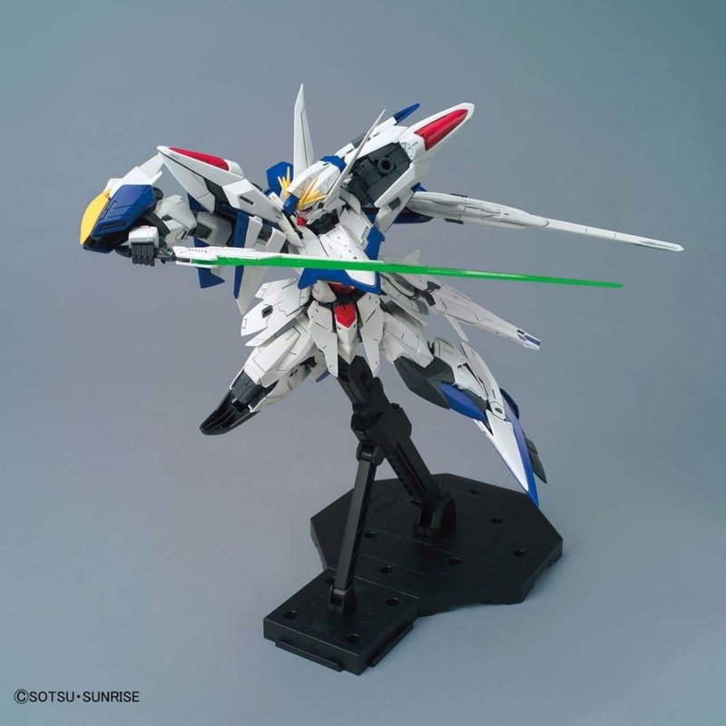 bandai-gundam-mg-1-100-eclipse-gundam-modellbausatz image 3