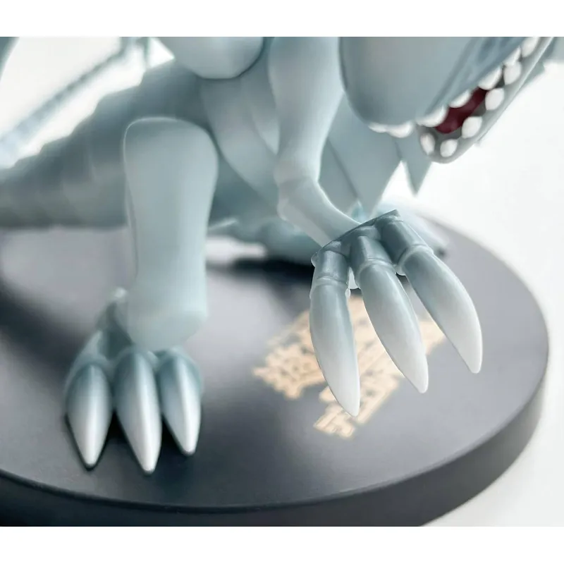 banpresto-yu-gi-oh-equal-arts-weiss-drache-figur-blue-eyes image 3