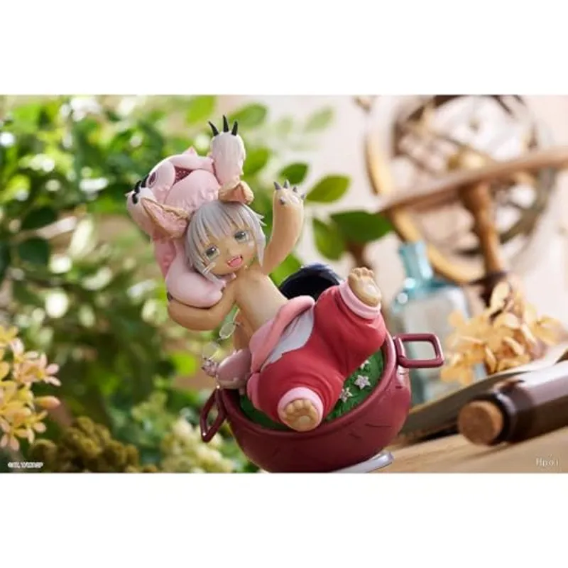 made-in-abyss-nanachi-amp-figur image 3
