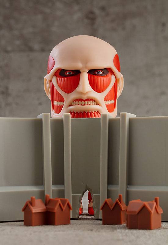 kameco-attack-on-titan-nendoroid-1925-colossal-titan-figur image 3