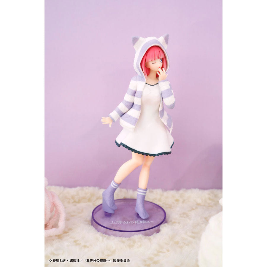 kameco-quintessential-quintuplets-nino-fascinity-figur-hoodie image 3