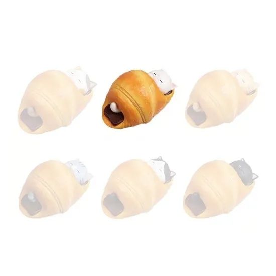 kameco-sleeping-cat-in-a-croissant-gashapon-figur-shiro image 1