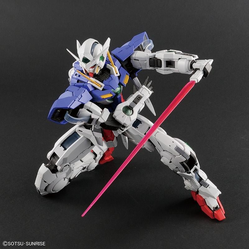 bandai-pg-1-60-gundam-exia-modellbausatz-perfect-grade image 4